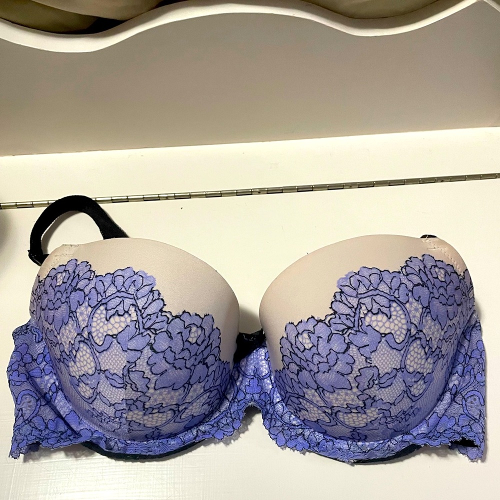 Victoria’s Secret Dream Angels Lined Demi 32DD